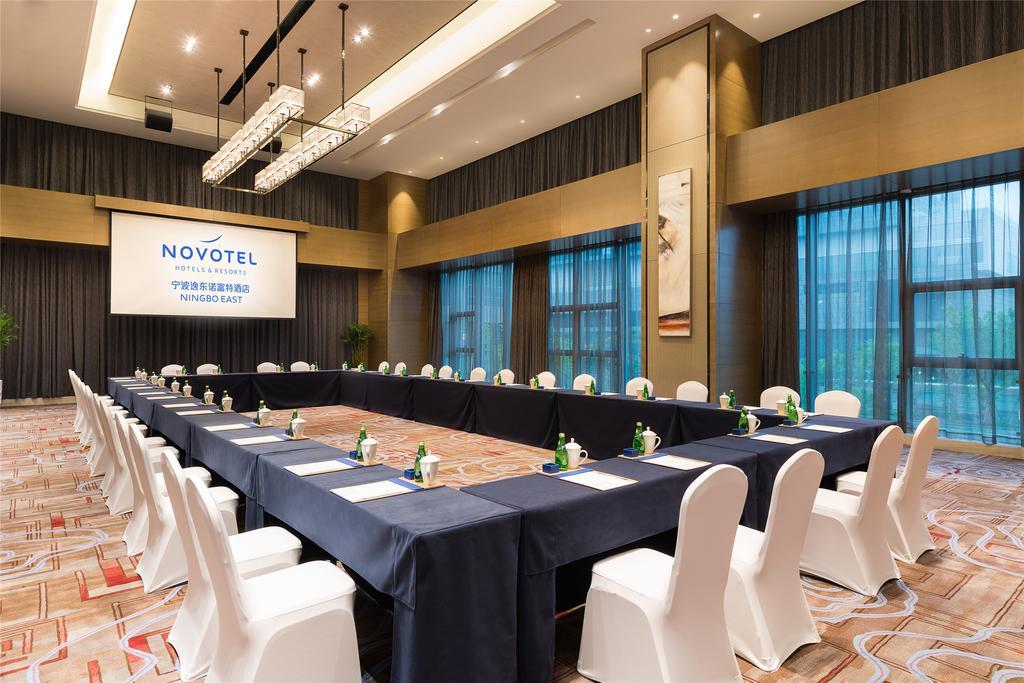 Novotel Ningbo East Esterno foto