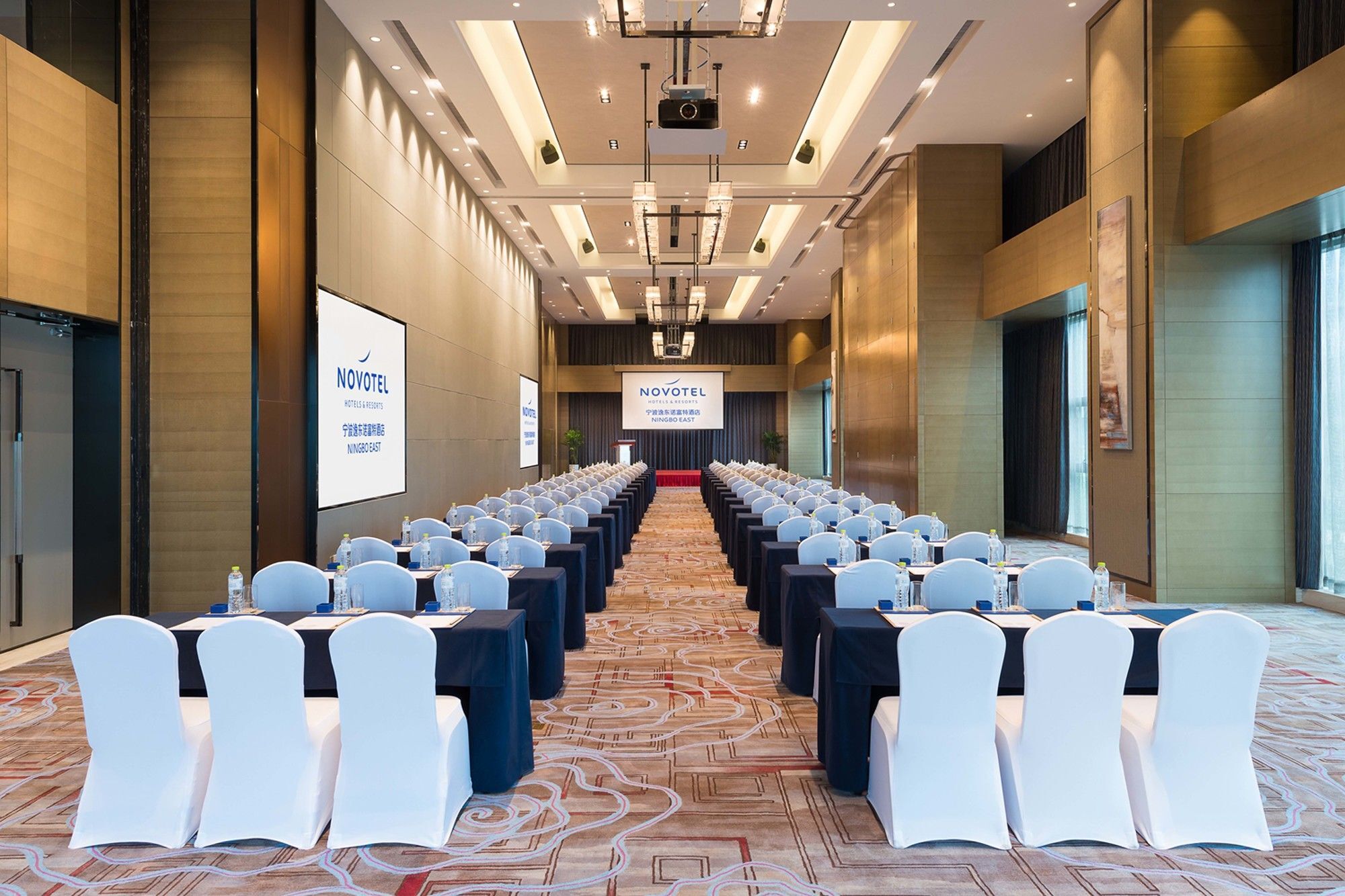 Novotel Ningbo East Esterno foto